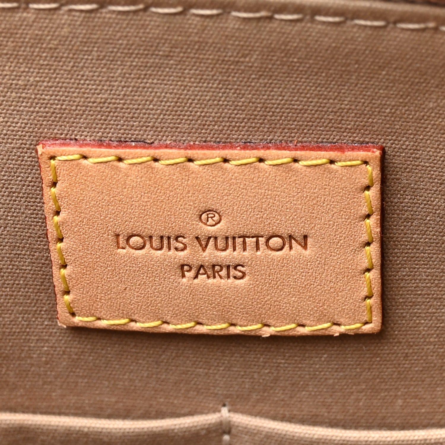 Louis Vuitton Vernis Alma PM Dune 6 of 9