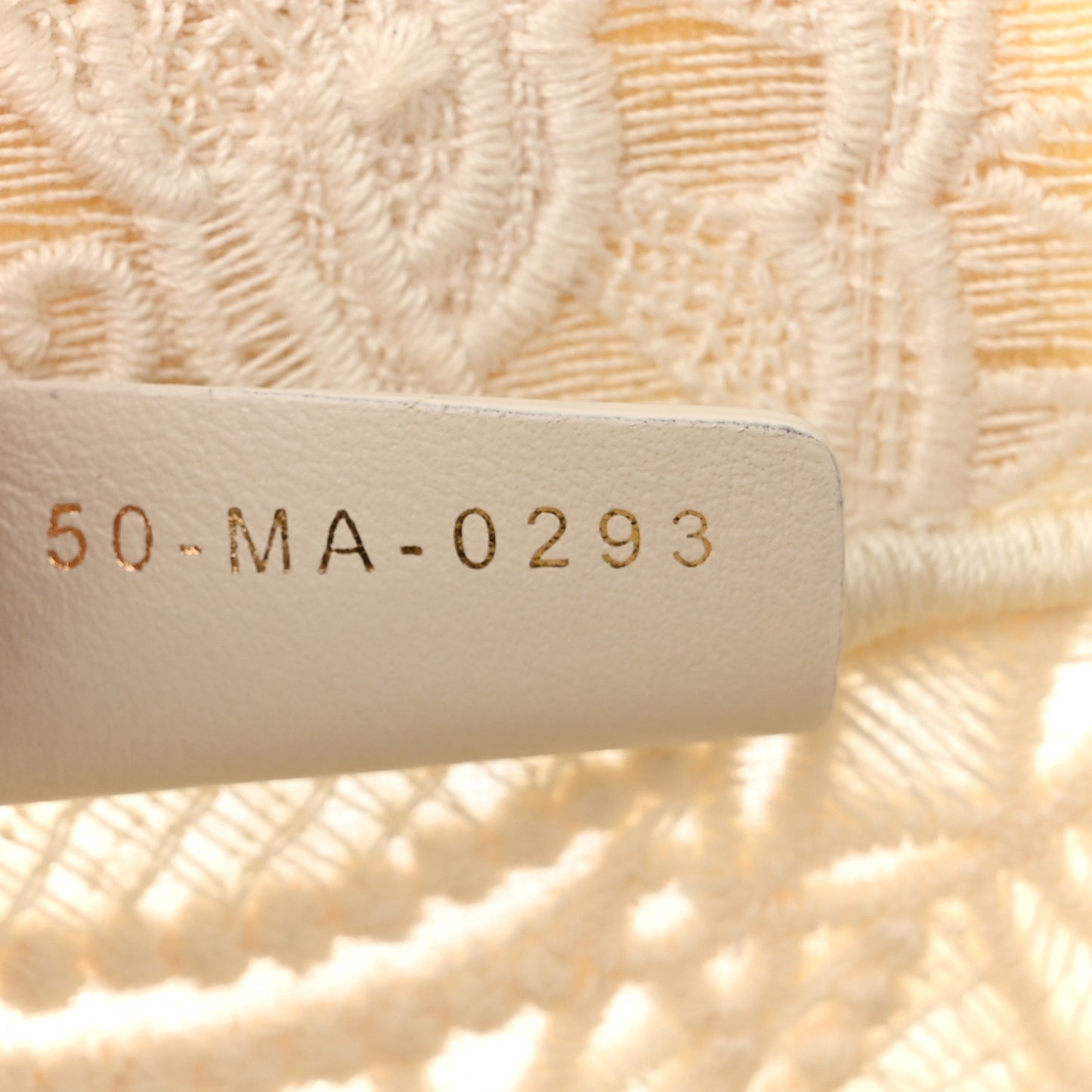 Embroidered 3D Macrame D-Lace Butterfly Small Book Tote White