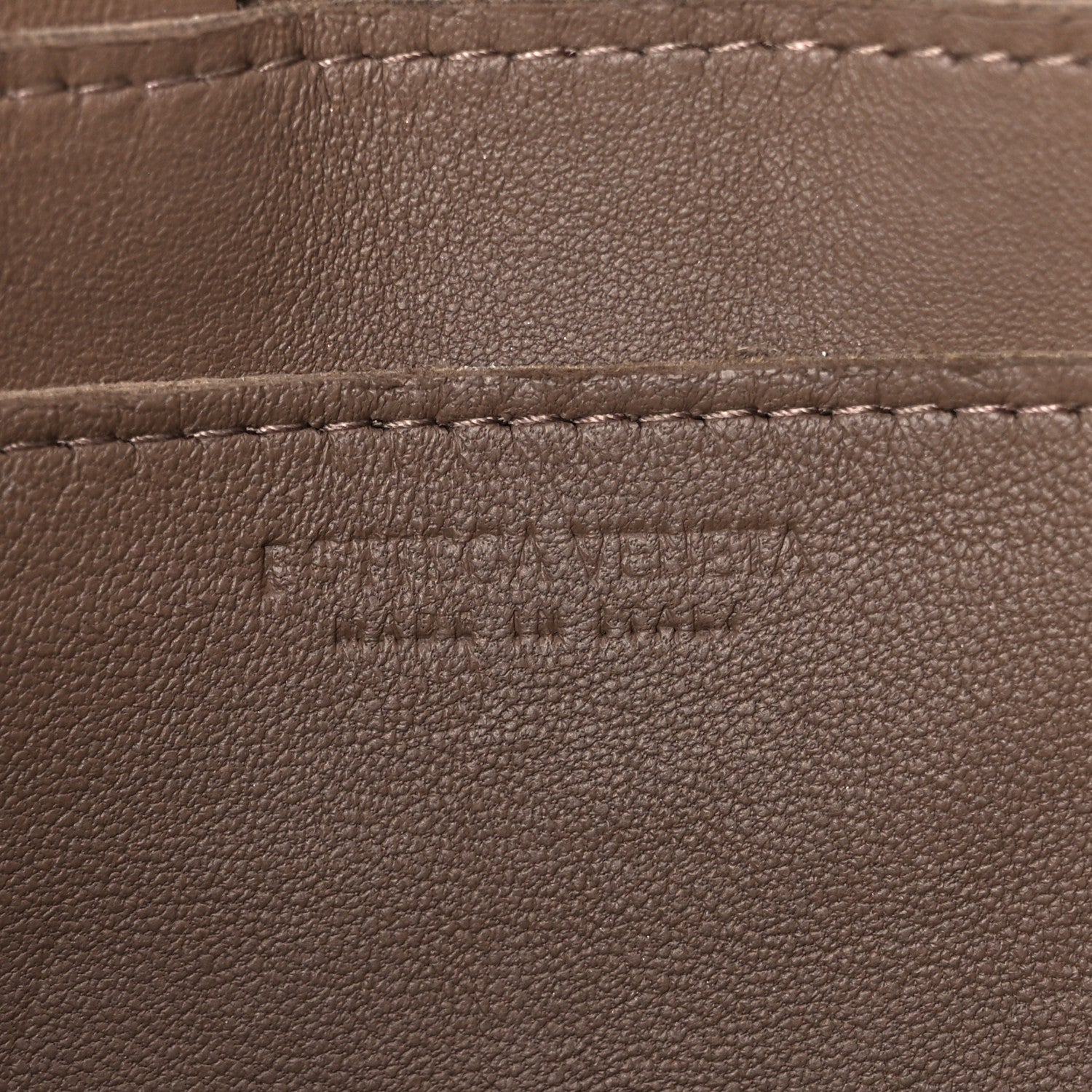 Bottega Veneta Lambskin Maxi Intreccio Small Cassette Crossbody Bag Taupe Grey 6 of 11