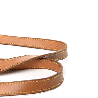 Louis Vuitton Monogram Cabas Mezzo 7 of 8
