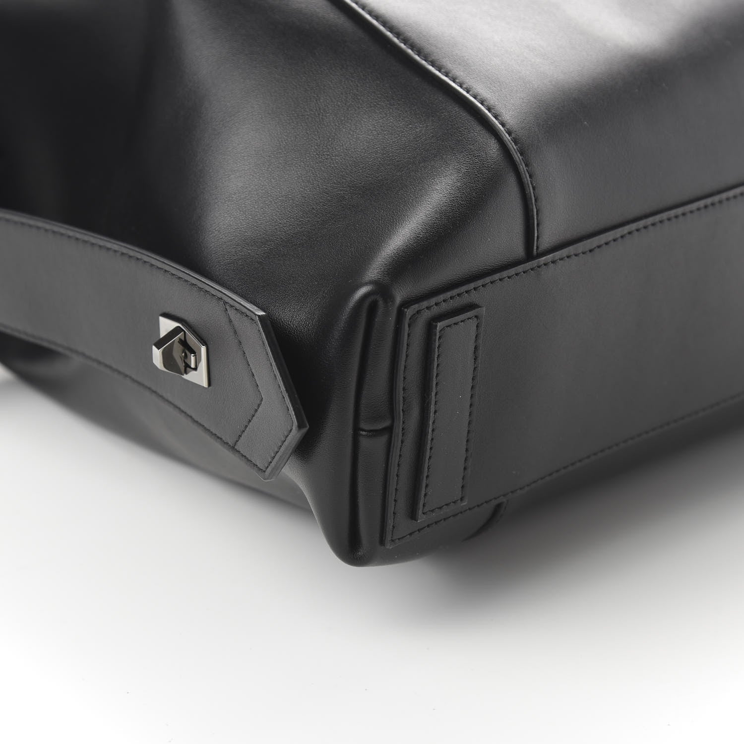 Givenchy Smooth Calfskin Medium Soft Antigona Black 6 of 10