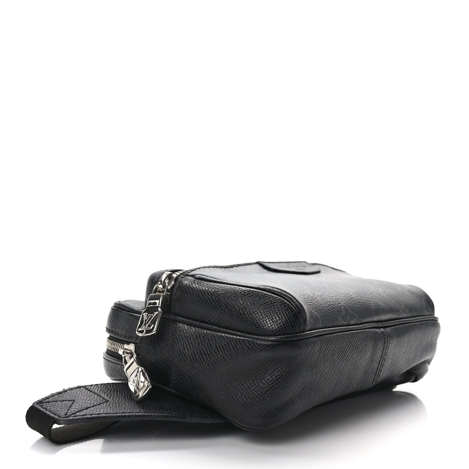 Louis Vuitton Taiga Monogram Eclipse Outdoor Bum Bag Black 4 of 9