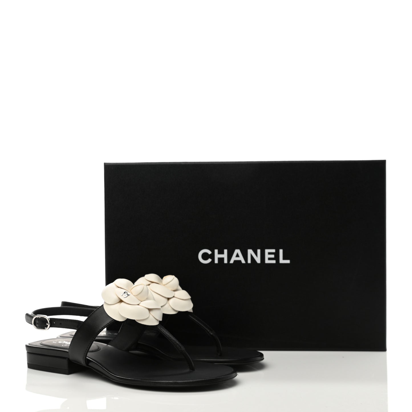 Lambskin Camellia Thong Sandals 35 Black White