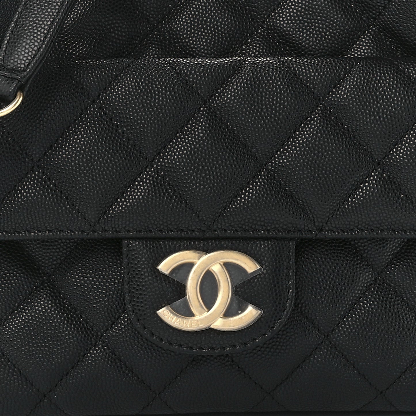 Caviar Quilted Wavy CC Hobo Black