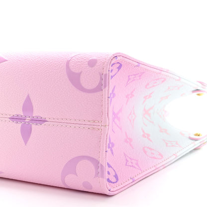 Louis Vuitton Monogram Giant Spring In The City Onthego PM Sunrise Pastel 8 of 10