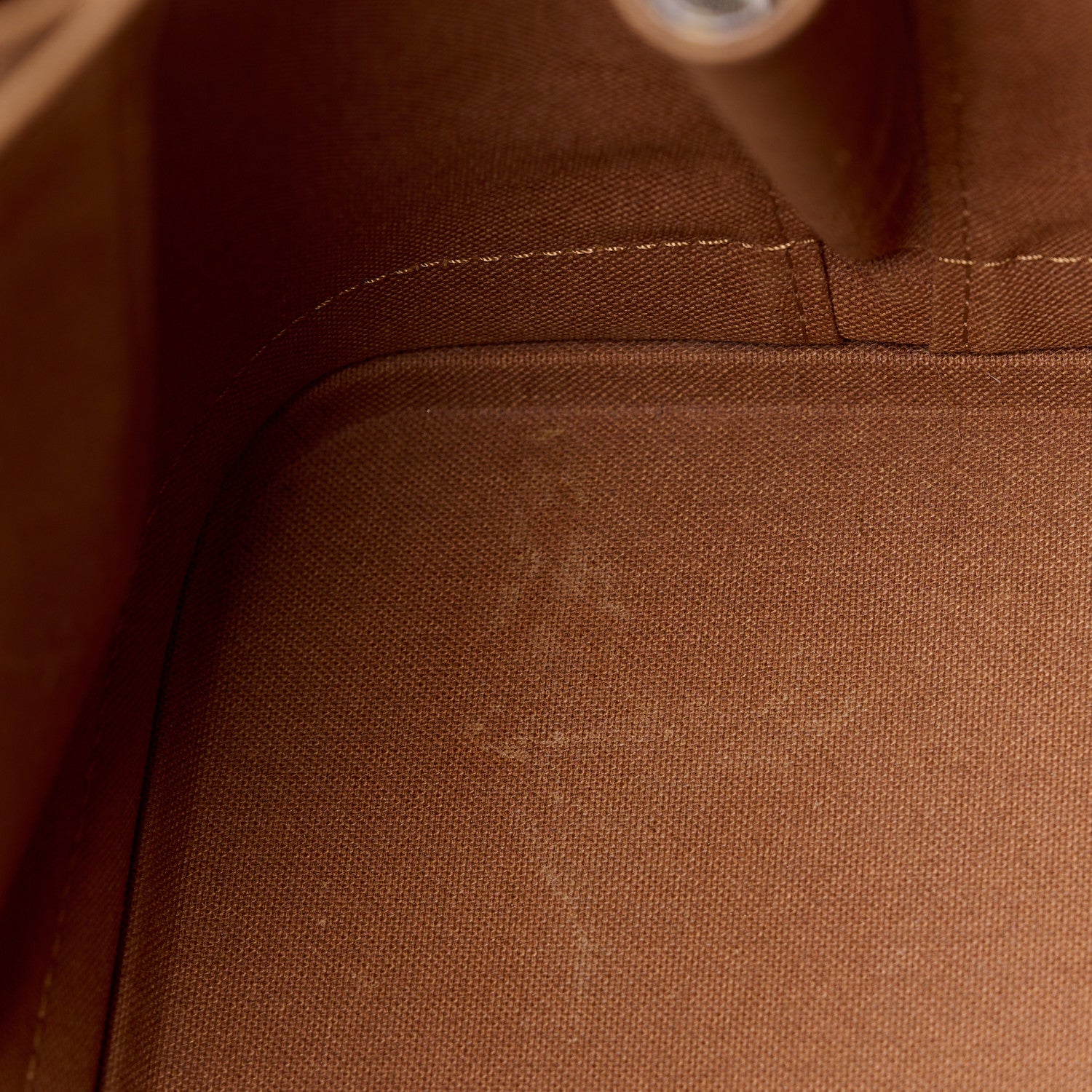 Louis Vuitton Monogram Alma PM 14 of 17