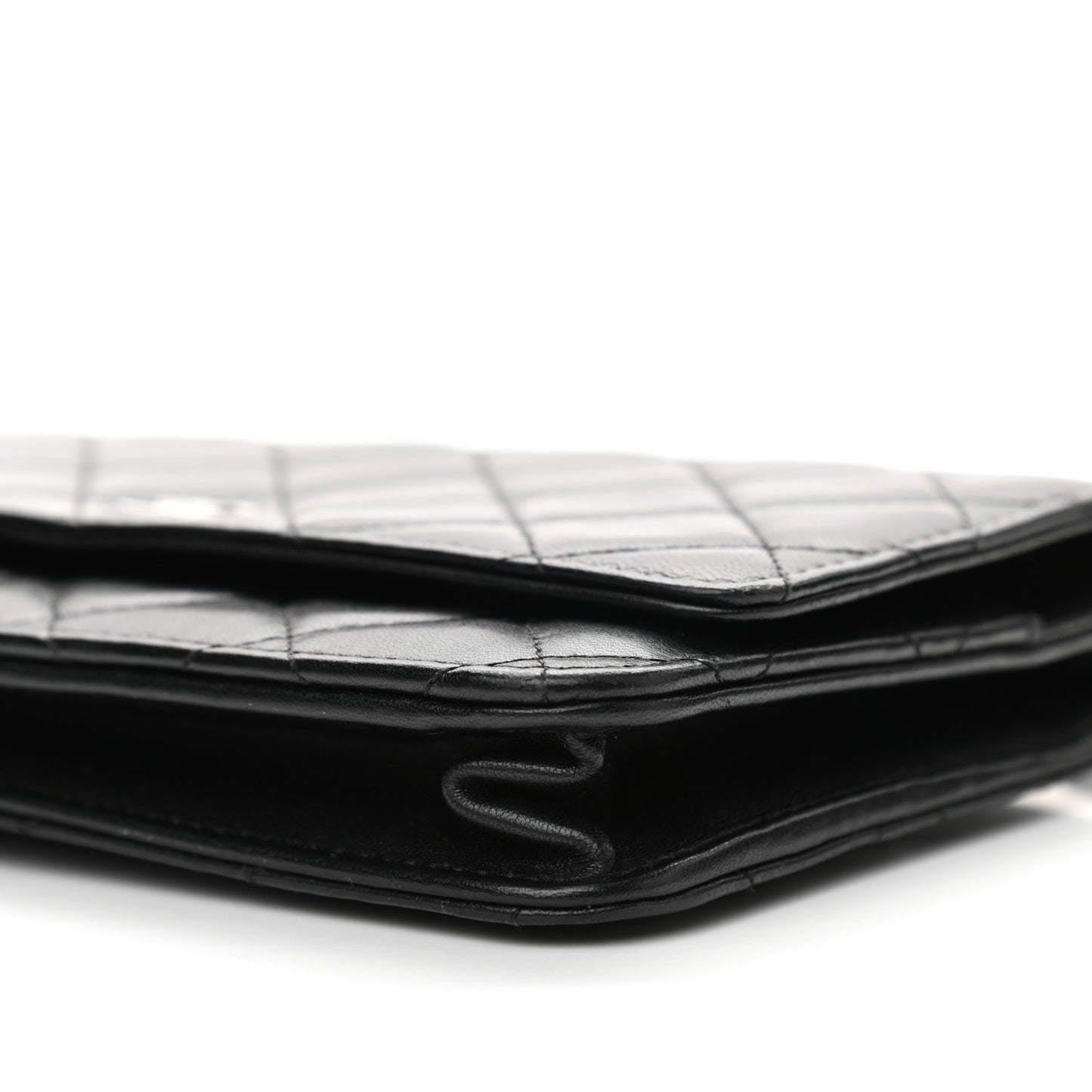 Lambskin Quilted Wallet On Chain WOC Black