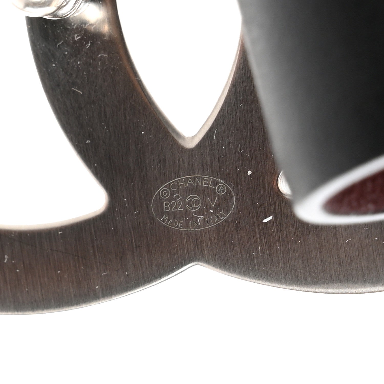 Chanel Calfskin CC Reversible Belt 95 Black Burgundy 3 of 4