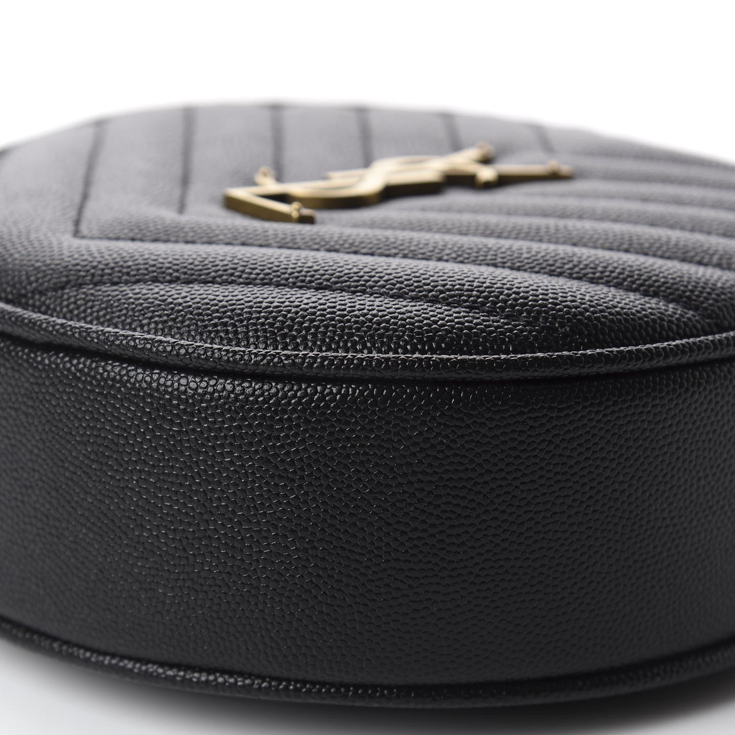 Grain De Poudre Matelasse Chevron Quilted Round Vinyle Camera Bag Black