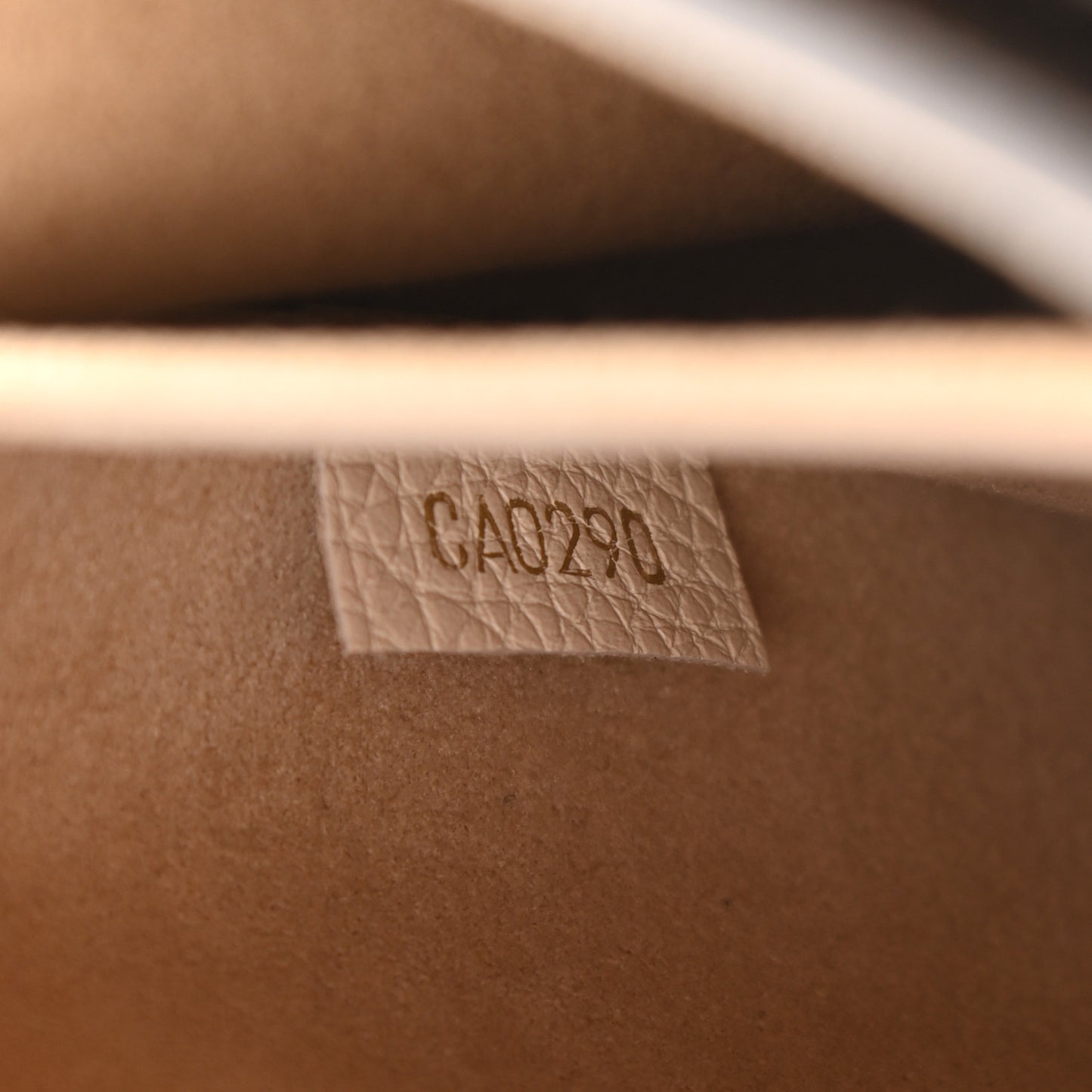 Monogram Vaugirard Creme