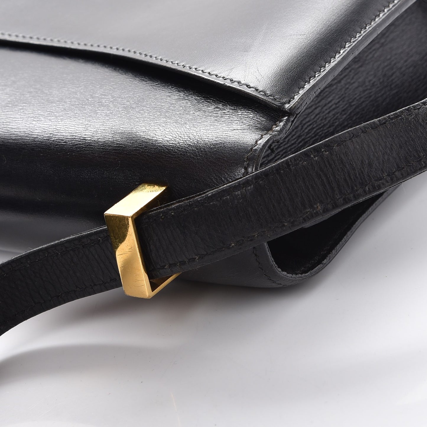 Box Constance 23 Black