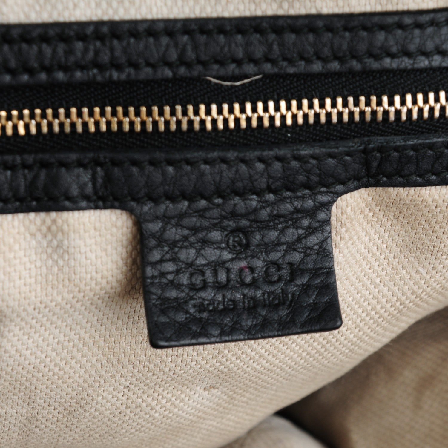 Gucci Pebbled Calfskin Medium Soho Shoulder Bag Black 6 of 9