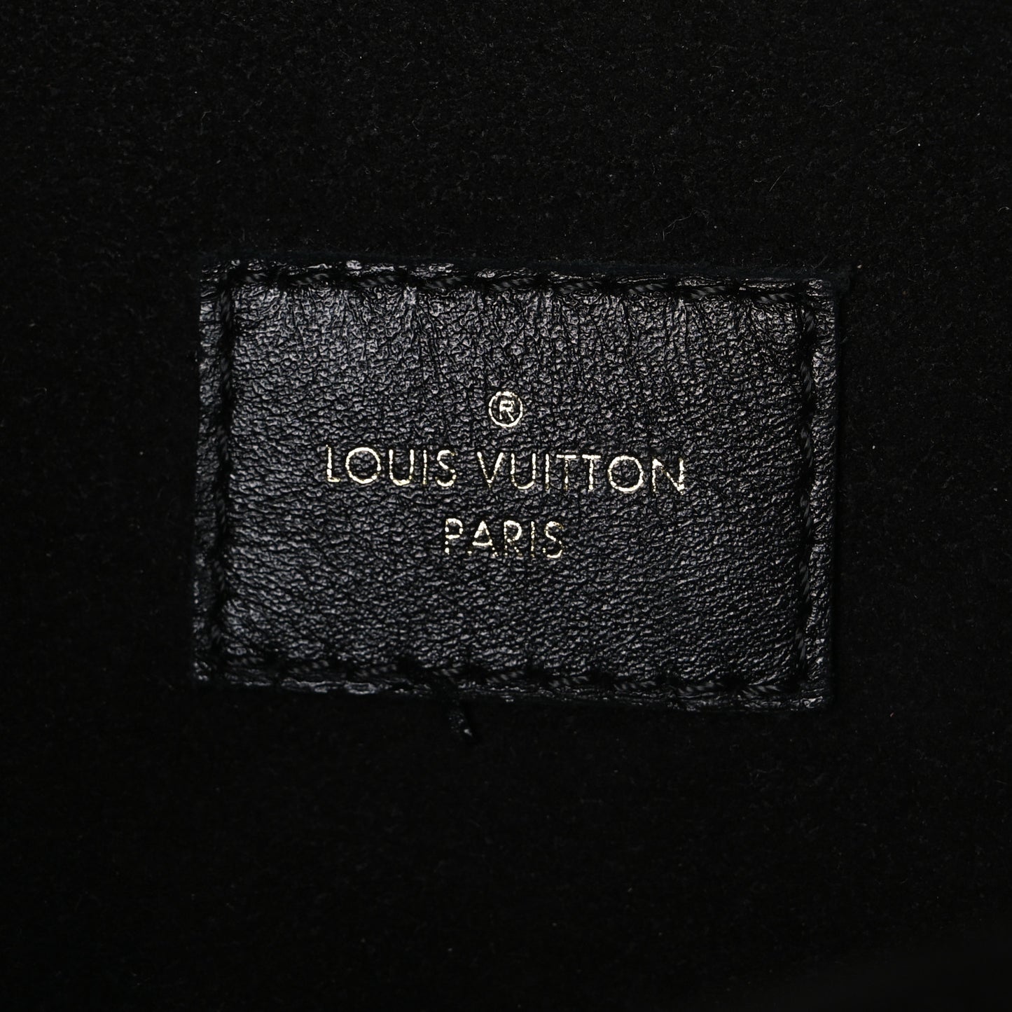 Reverse Monogram Pochette Metis