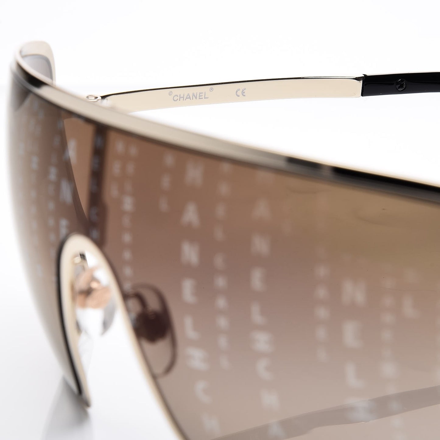 Shield Runway Sunglasses 71213 Gold