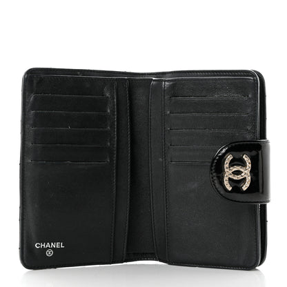 Chanel Patent Quilted Brilliant Zipped Pocket Wallet Black 5 of 9