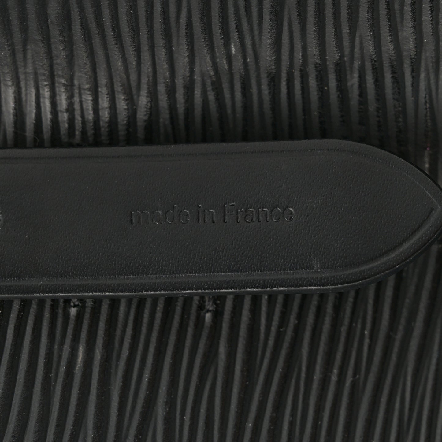 Epi Neonoe Black