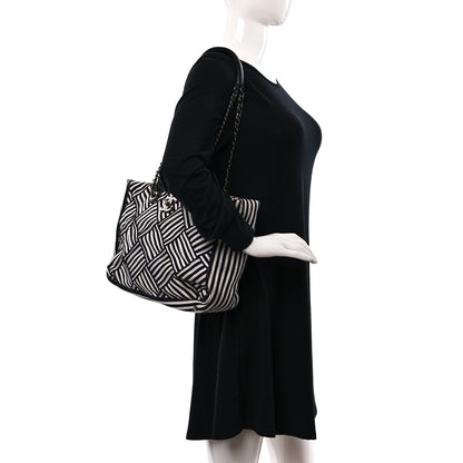 Chanel Woven Canvas Large Easy Shopping Tote Black White 2 of 9