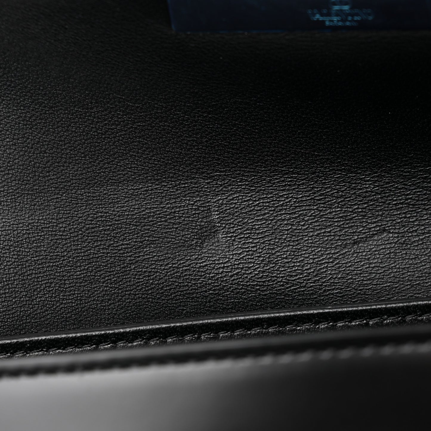 Brushed Calfskin Rockstud Flip Lock Chain Shoulder Bag Black