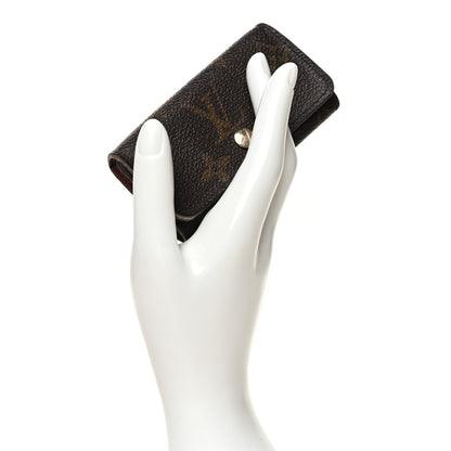 Louis Vuitton Monogram 4 Key Multicles Holder 2 of 11