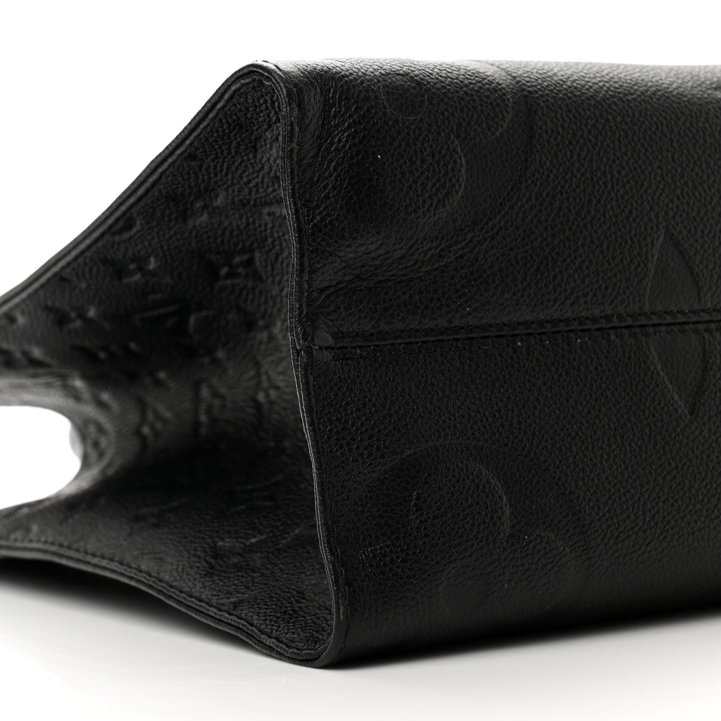 Empreinte Monogram Giant Onthego MM Black