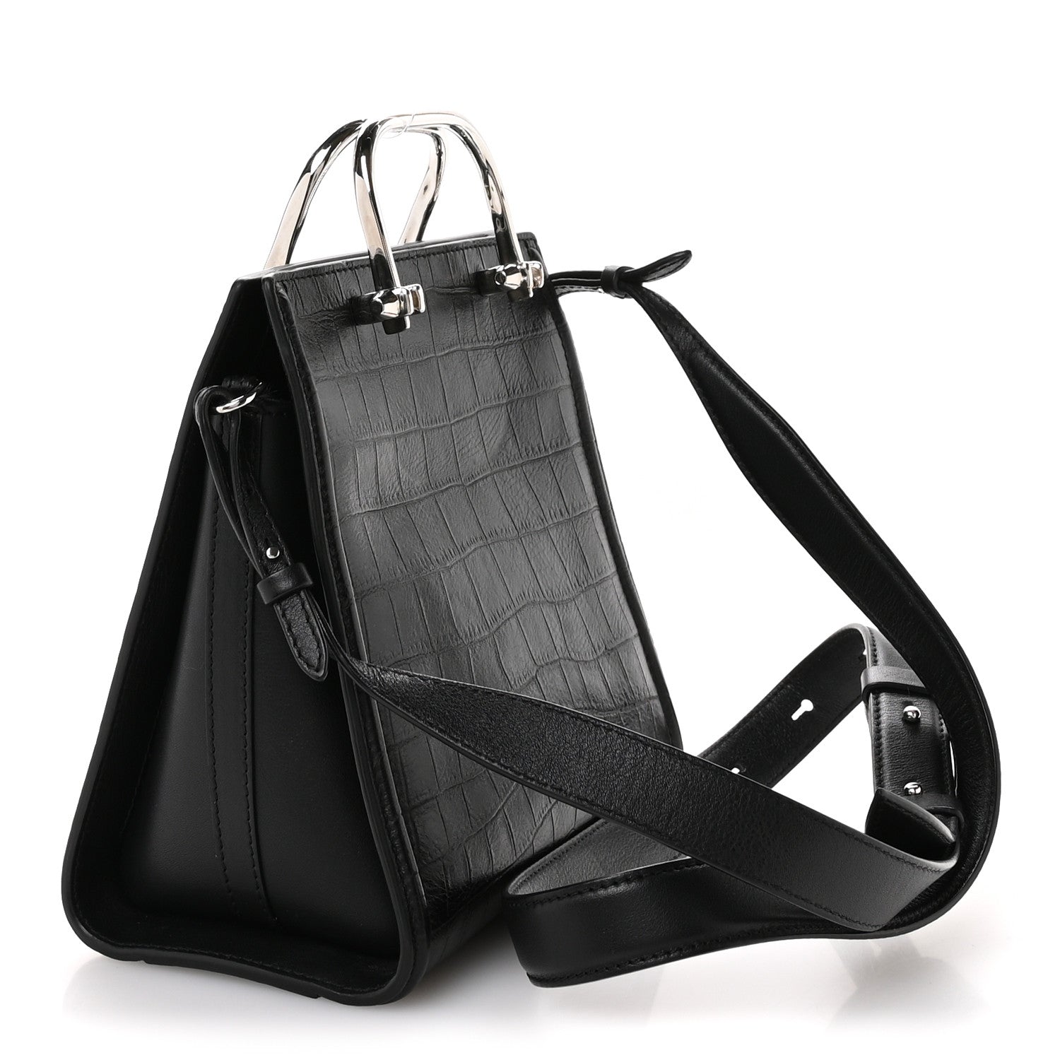 Alexander McQueen Crocodile Embossed Calfskin The Short Story Shoulder Bag Black 1794724 – FASHIONPHILE Alexander McQueen Crocodile Embossed Calfskin The Short Story Shoulder Bag Black 1794724 – FASHIONPHILE