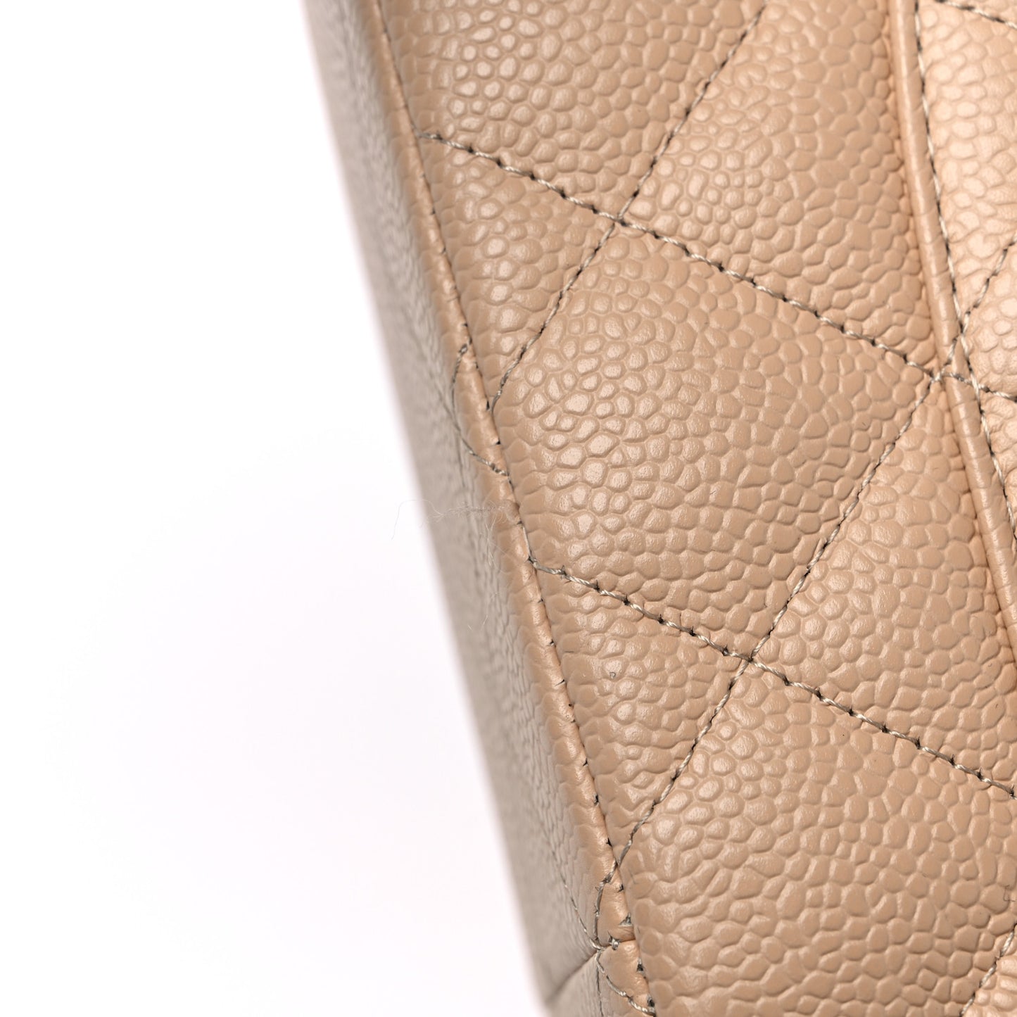 Caviar Quilted Jumbo Double Flap Beige Clair