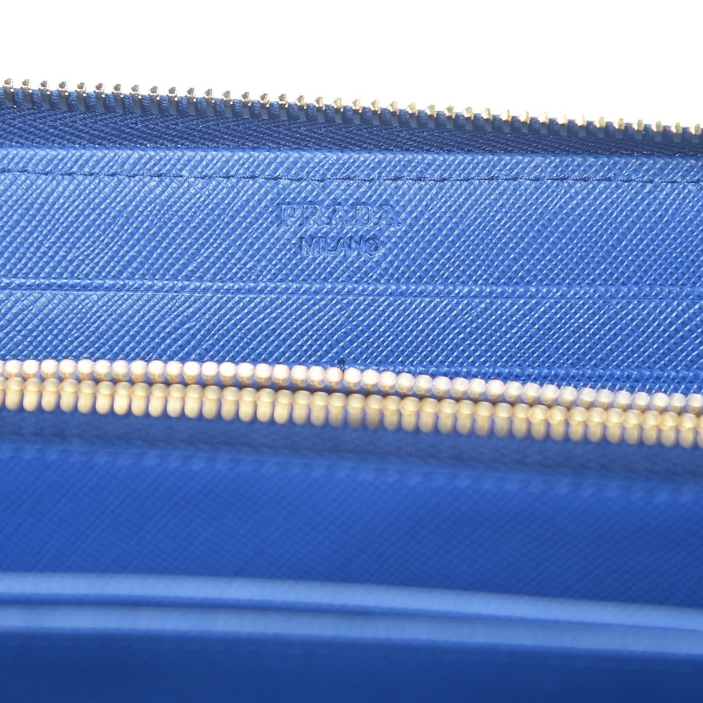 Saffiano Stripe Zip Around Wallet Azzurro Bluette