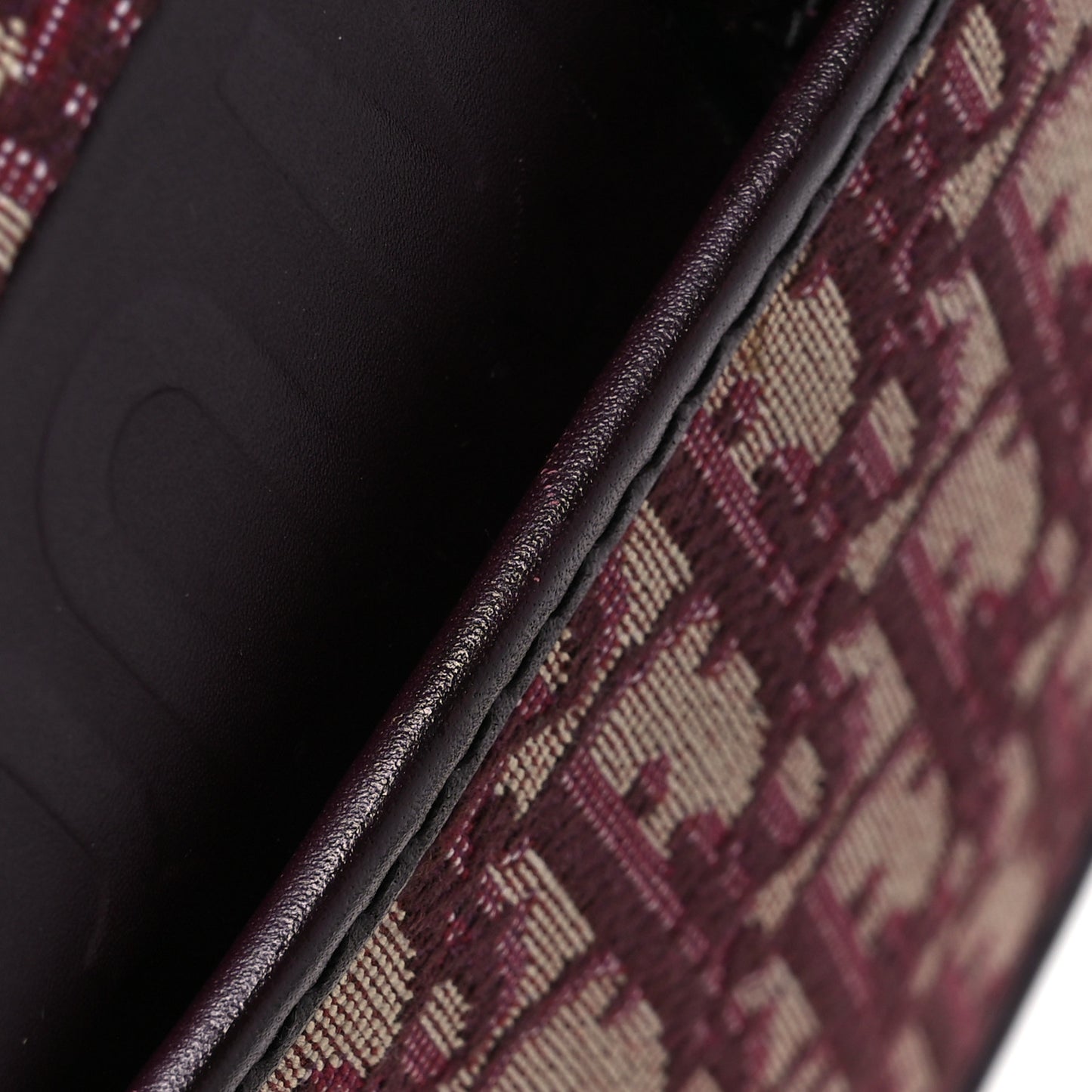 Oblique 30 Montaigne Flap Bag Burgundy