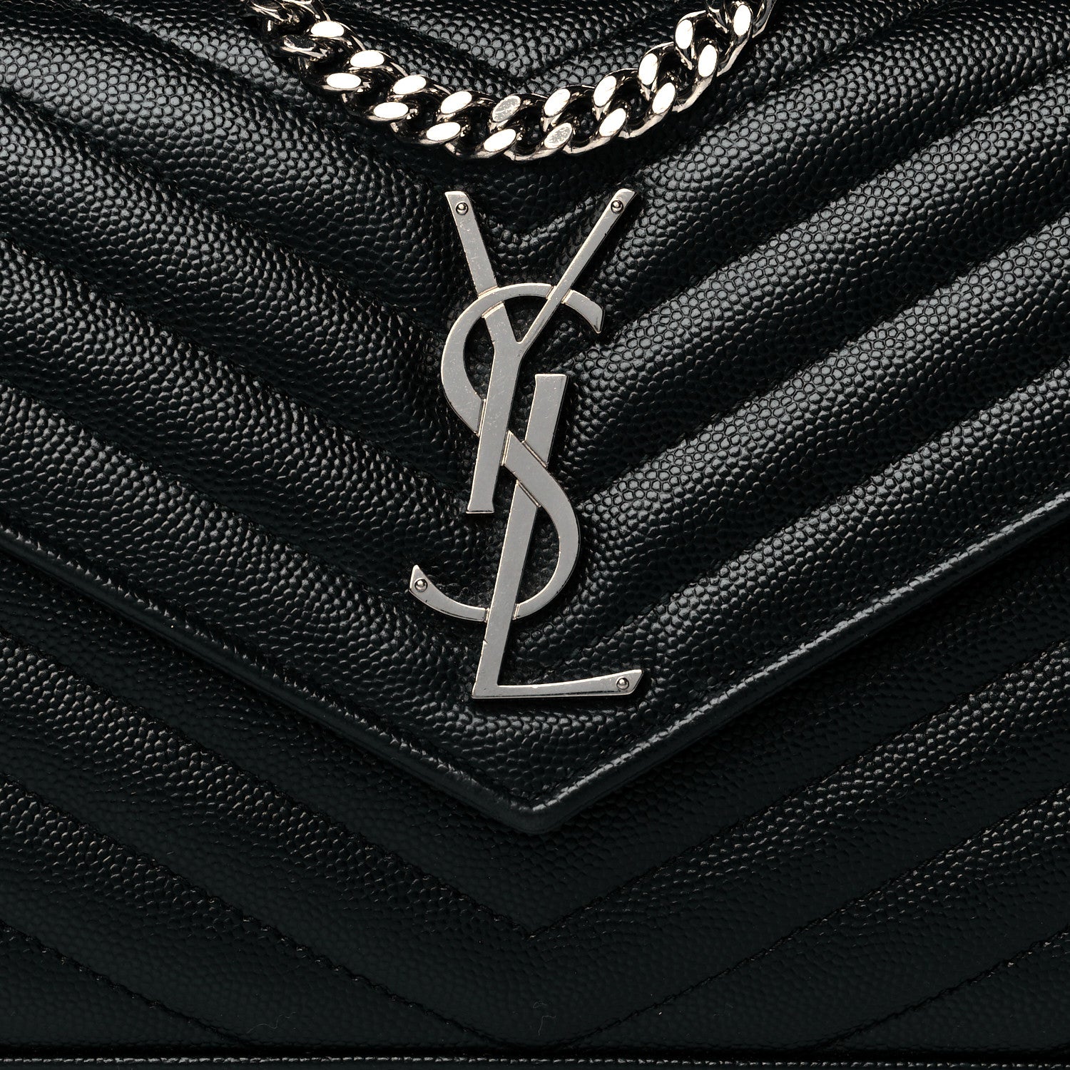Saint Laurent Grain De Poudre Matelasse Chevron Monogram Chain Wallet Black 8 of 10