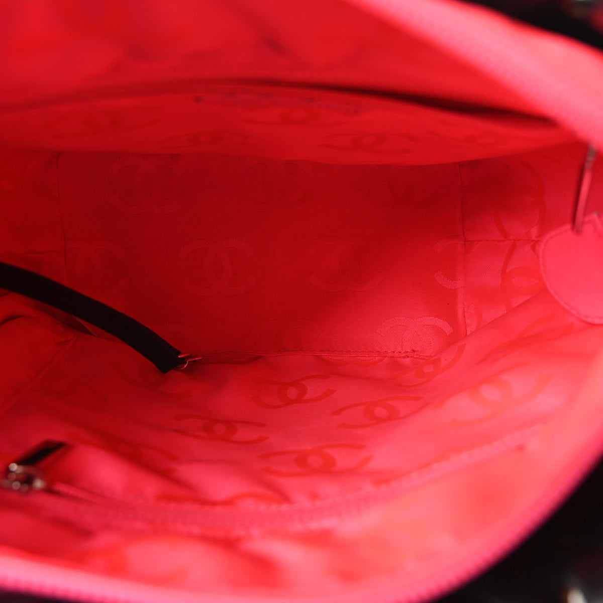 Calfskin Quilted Medium Cambon Tote Black White