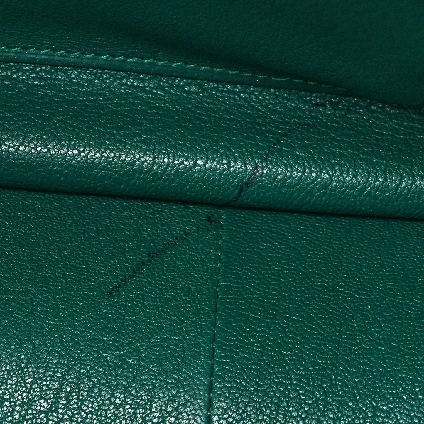 Taurillon Clemence Jypsiere 34 Malachite