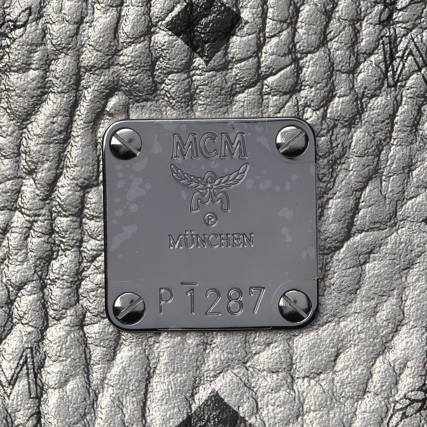 Metallic Visetos Medium Stark Backpack Silver Black