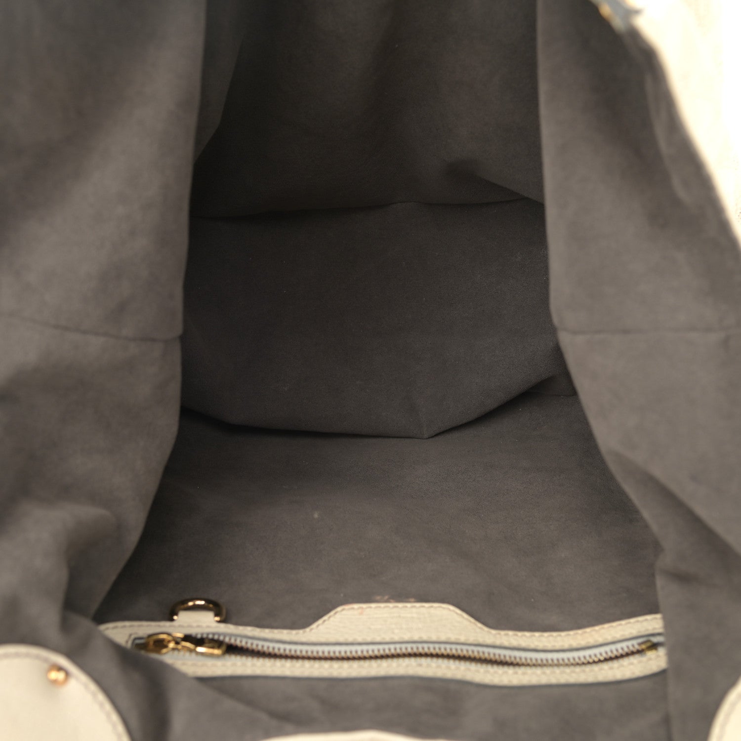 Louis Vuitton Mahina XL Ivory 5 of 16