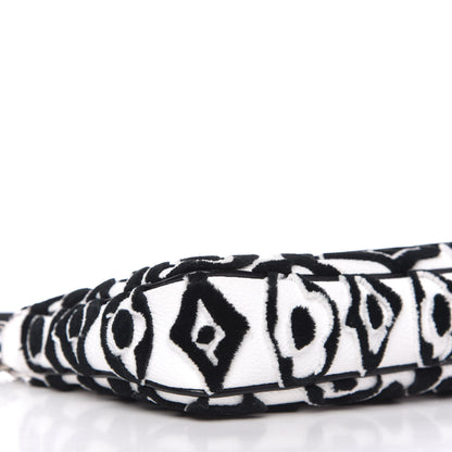 Louis Vuitton X UF Tufted Monogram Pochette Accessories White Black 6 of 12