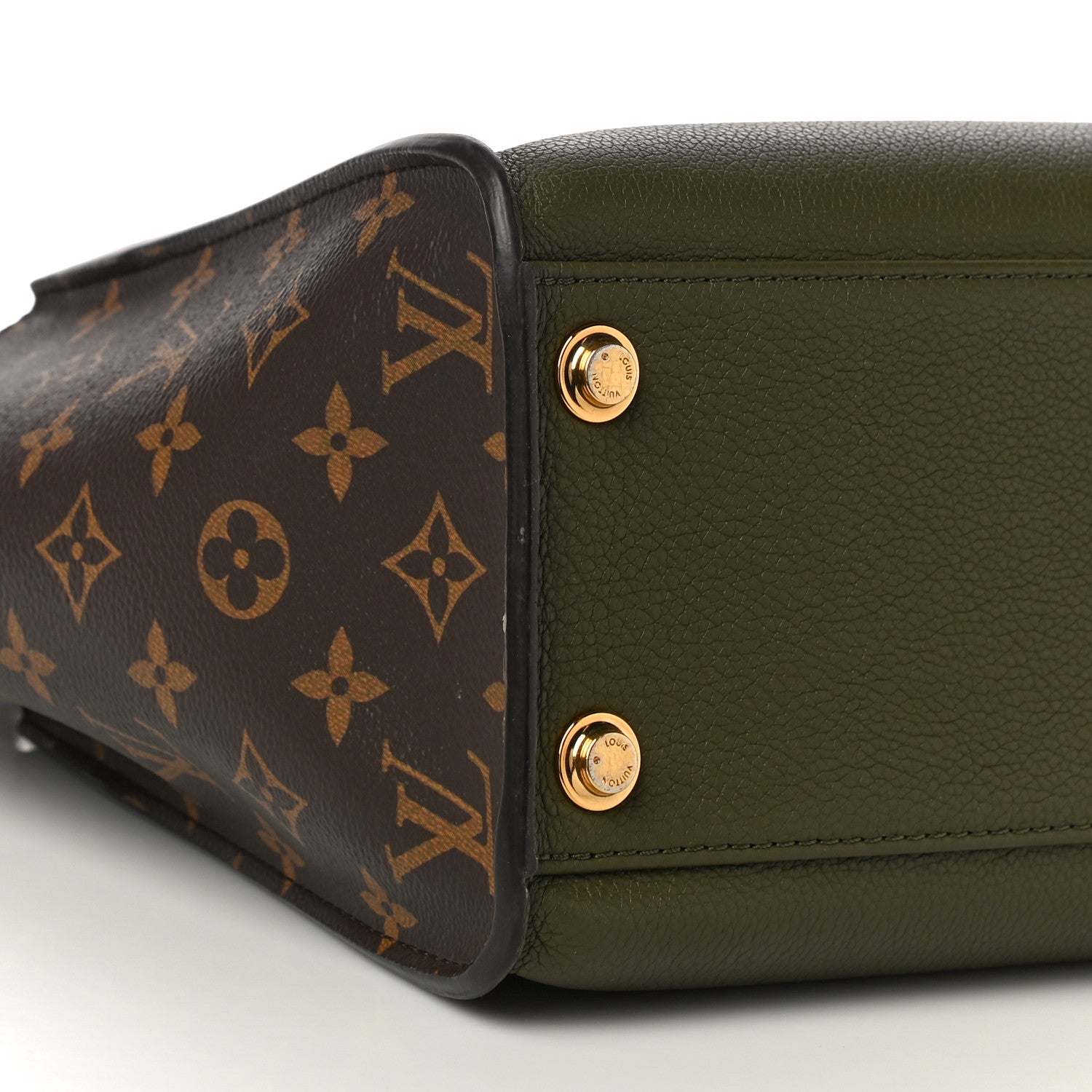 Louis Vuitton Calfskin Monogram On My Side MM Laurier Green Toffee Latte Beige 8 of 9