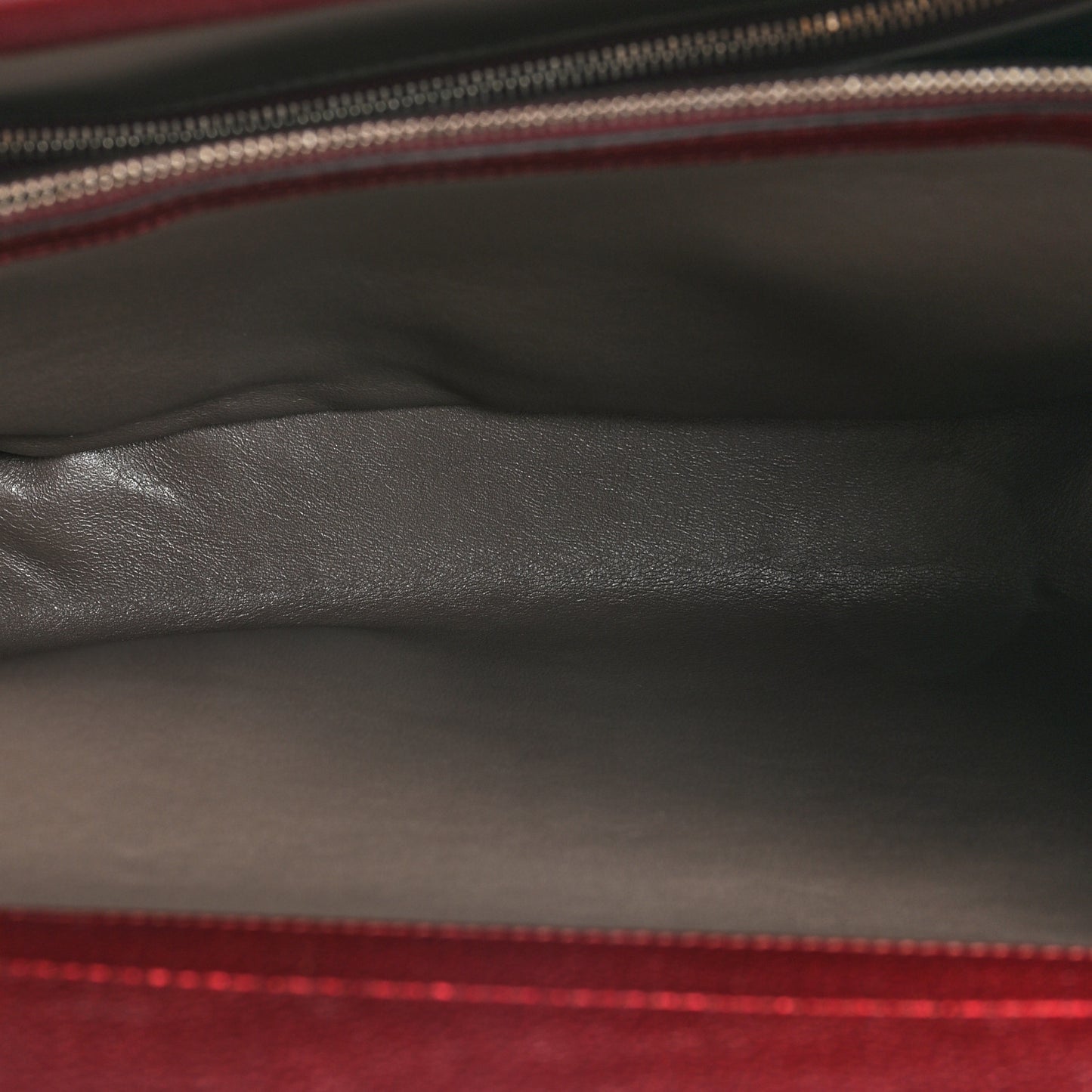 Grainy Calfskin Medium Zumi Top Handle Bag Vintage Bordeaux