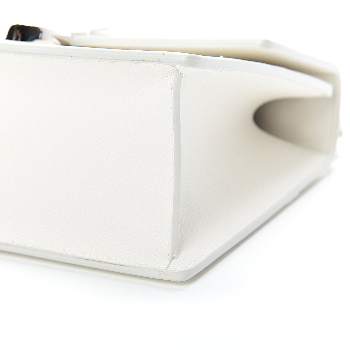 Grained Calfskin 30 Montaigne Chain Flap Bag White