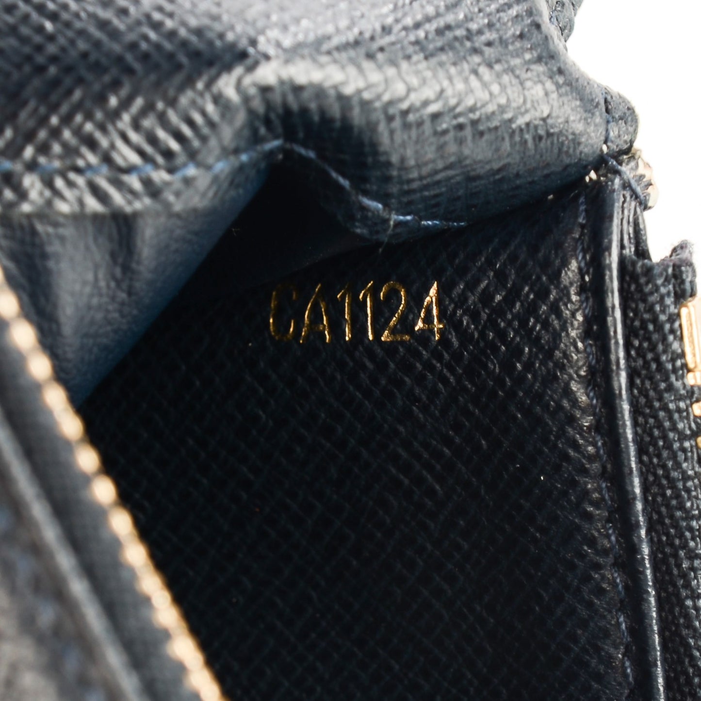 Damier Azur Articles de Voyage Insolite Wallet