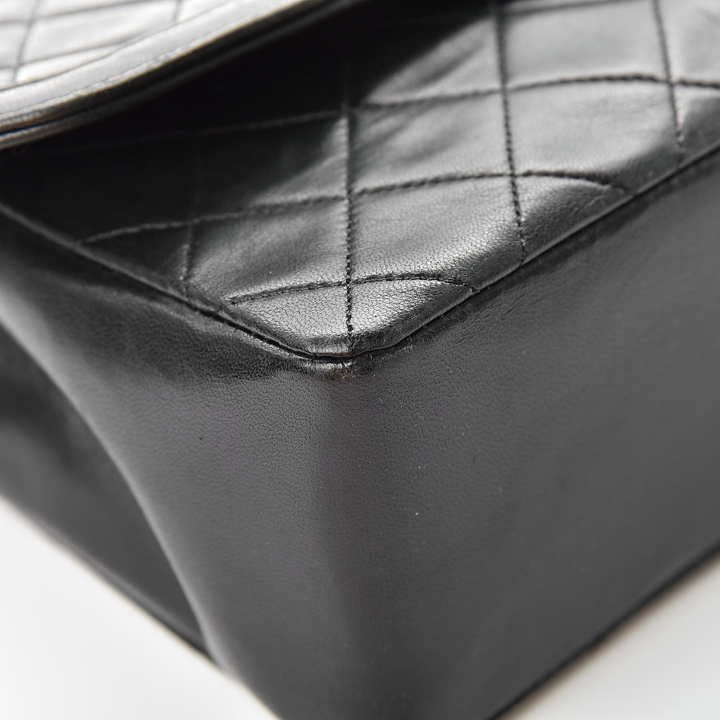 Lambskin Quilted Medium Single Flap Black