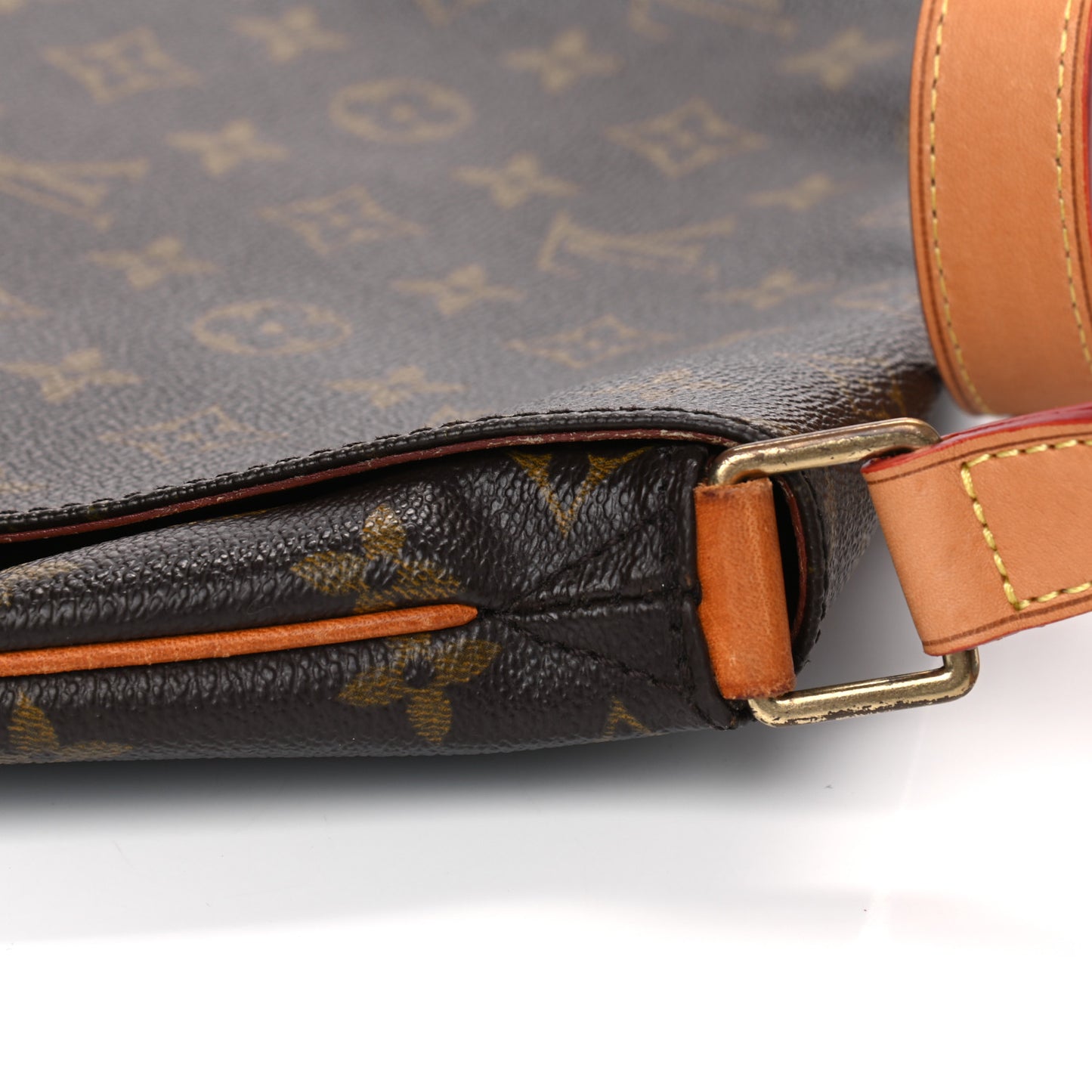 Monogram Musette GM