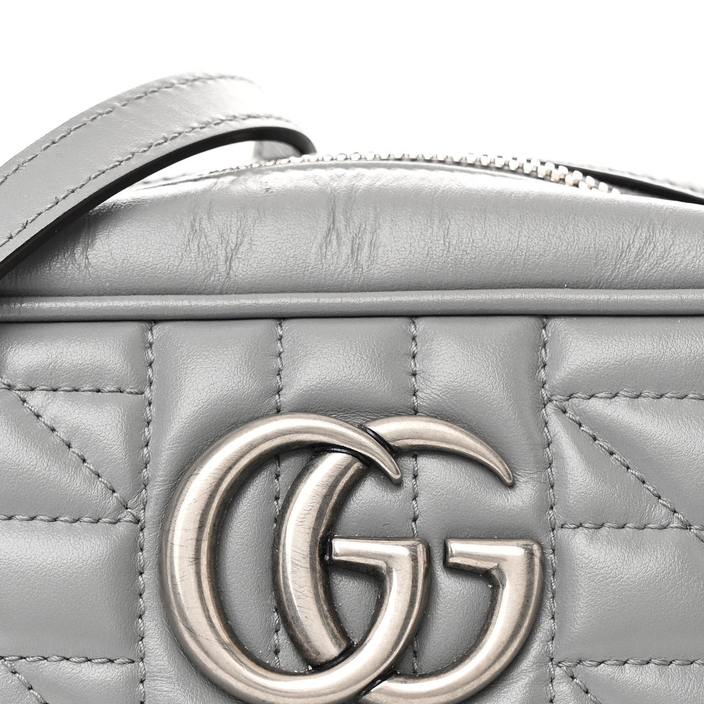 Calfskin Matelasse Aria Small GG Marmont Chain Shoulder Bag Deep Grey