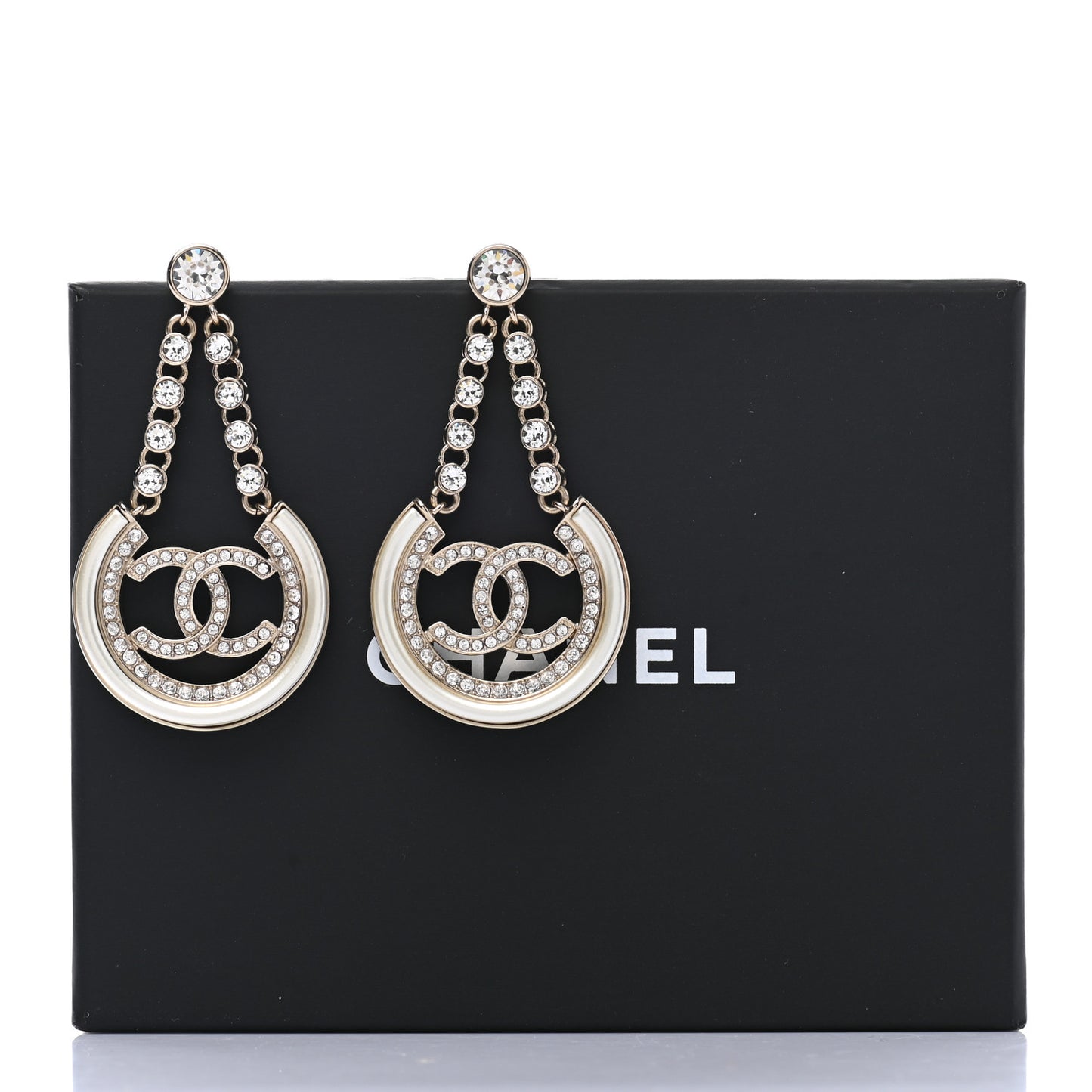 Metal Crystal Strass CC Chain Hoop Earrings Gold