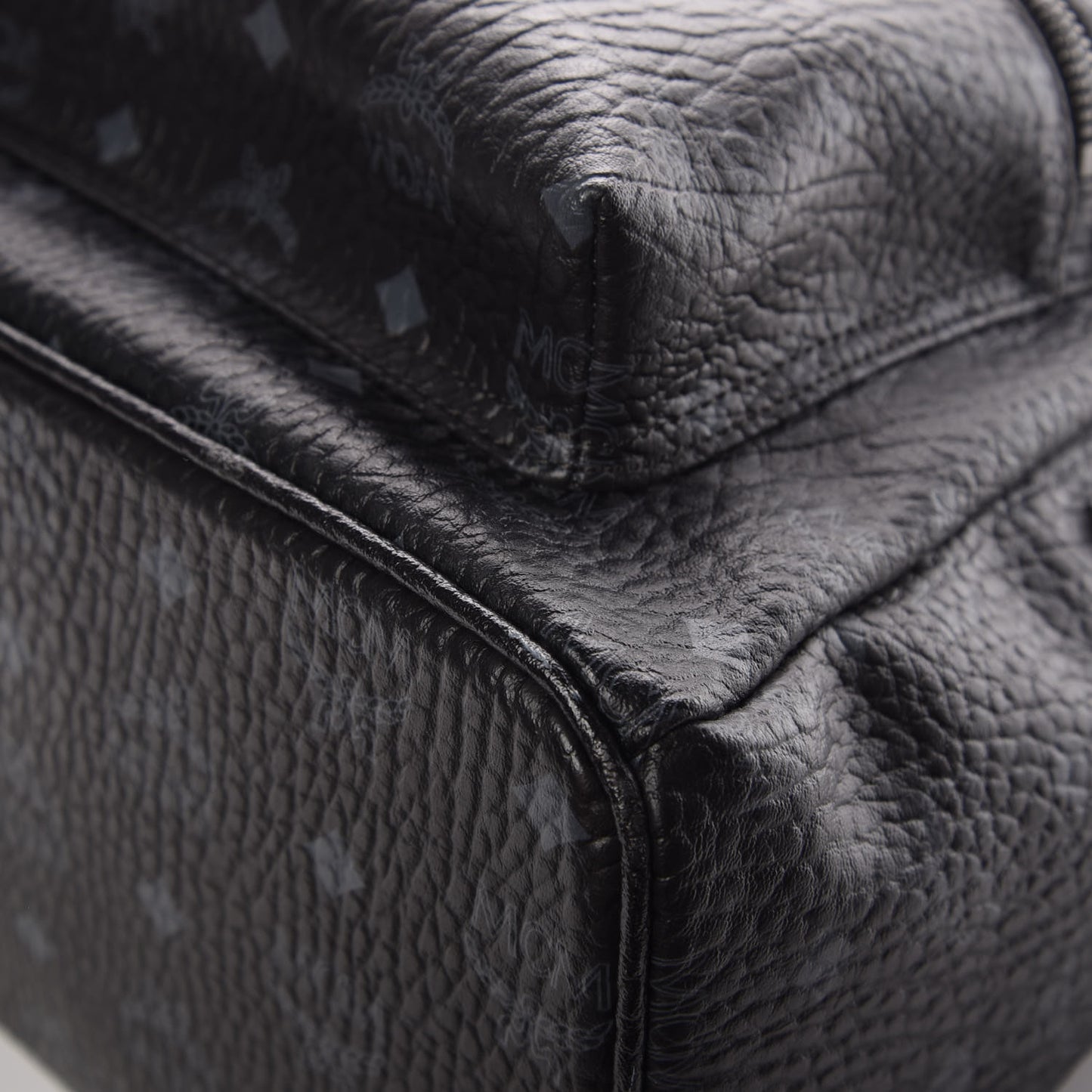 Visetos Medium Side Studs Stark Backpack Black