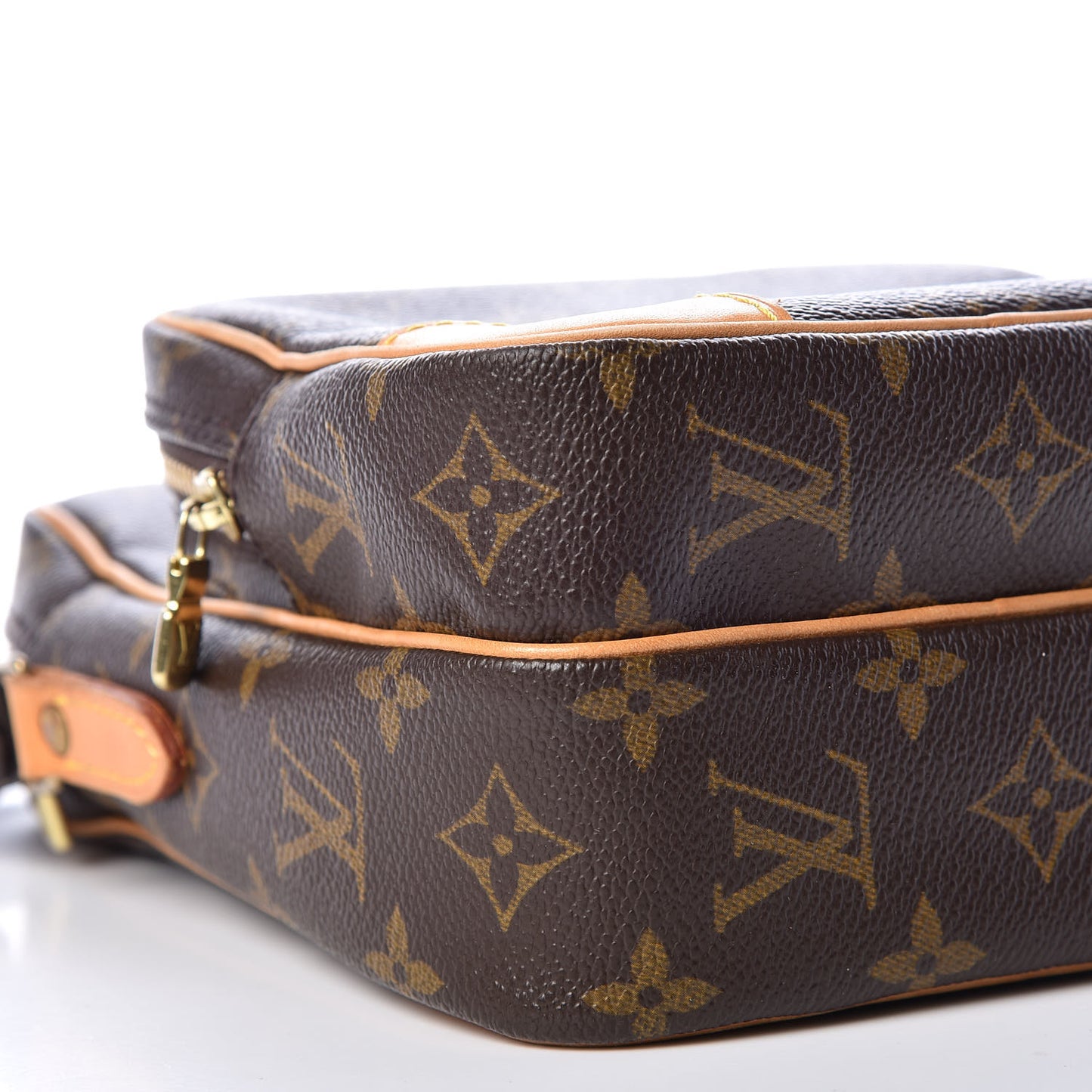 Monogram Amazone