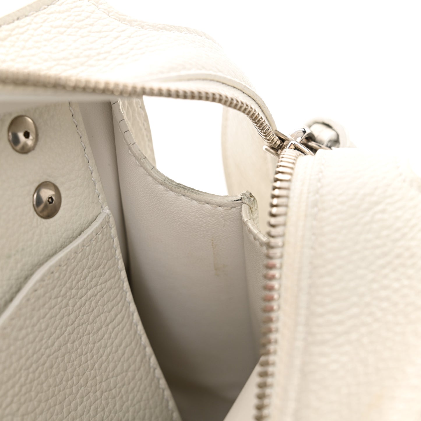 Grained Calfskin Neo Classic Silver Hardware Mini City White