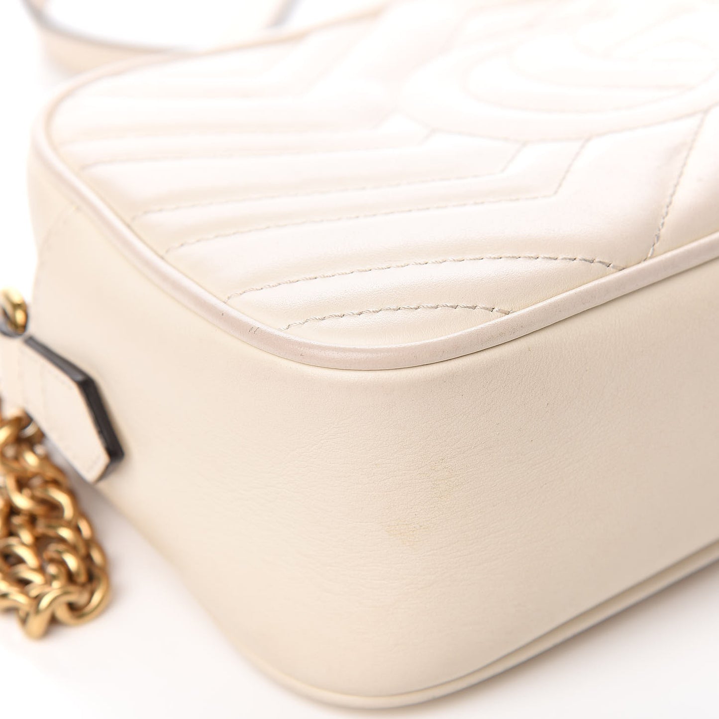 Calfskin Matelasse Small GG Marmont Chain Shoulder Bag White