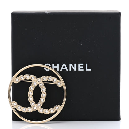 Chanel Crystal Round CC Brooch Gold 5 of 5