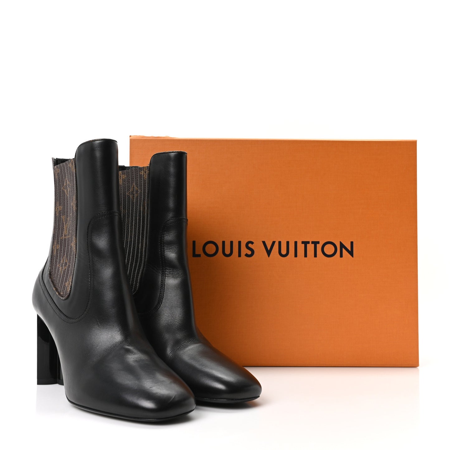 Calfskin Monogram Silhouette Chelsea Ankle Boots 41