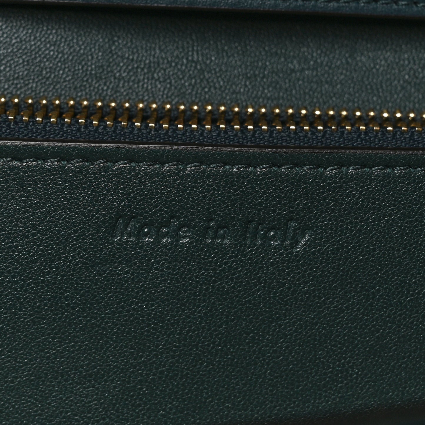 Box Calfskin Classic Box Medium Flap Bag Amazone