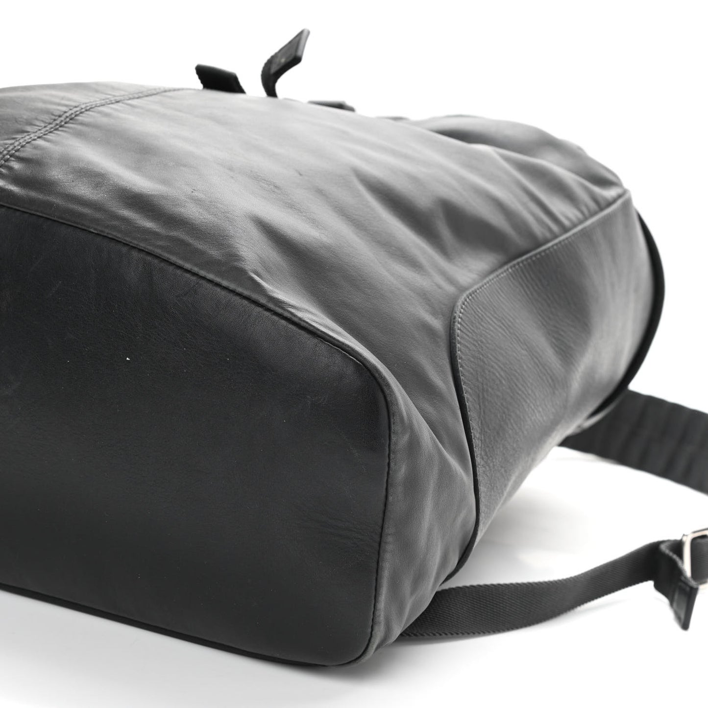 Calfskin Nylon V Line Pulse Backpack Asphalt